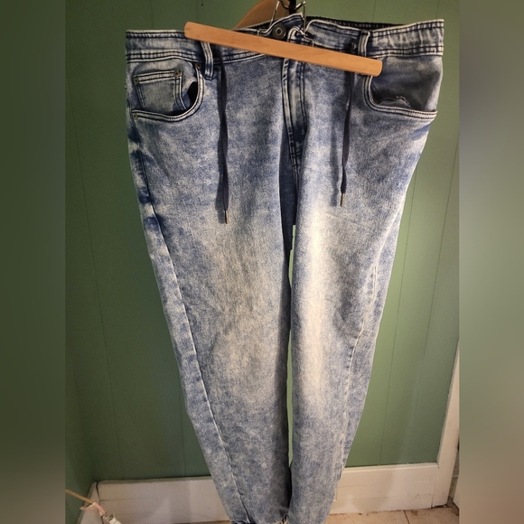 Men's XL Blue Acid Wash Jeans, Drawstring Waist with Zipper, Eastic Cuff - Picture 1 of 3